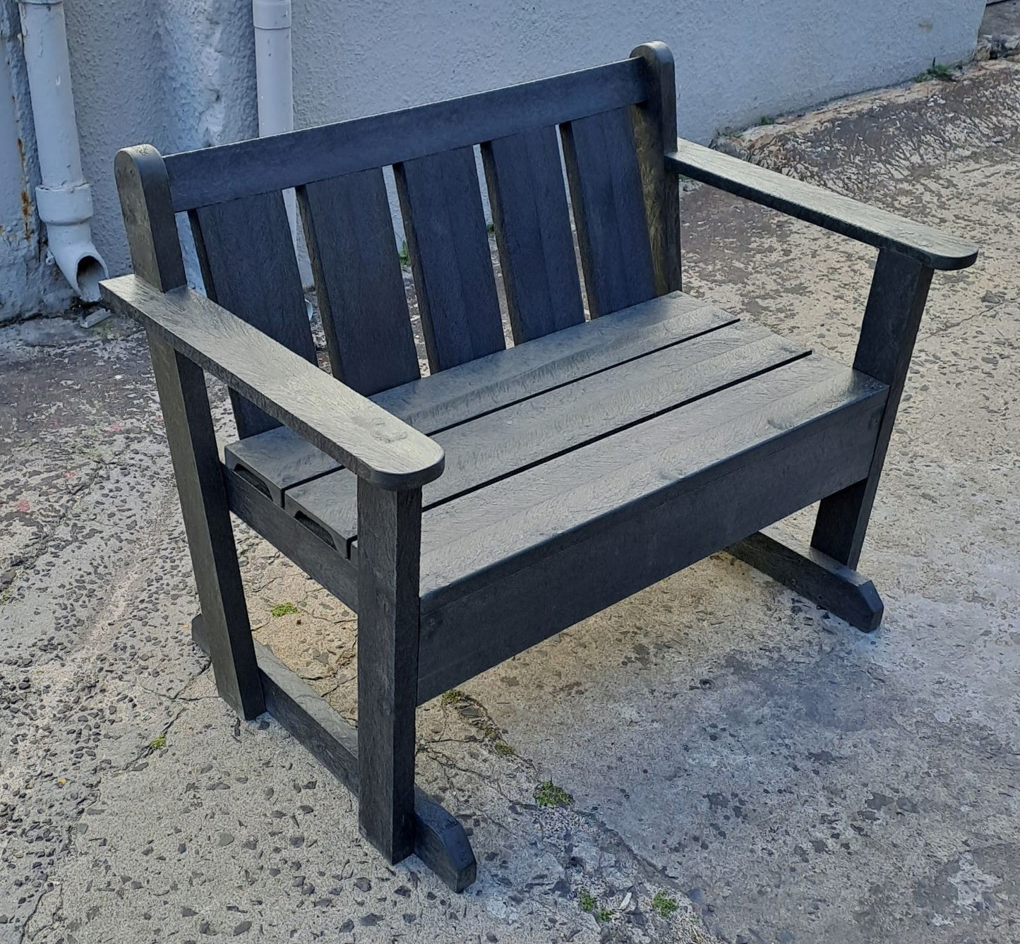RECYCLED PLASTIC "BUDDY BENCH"
