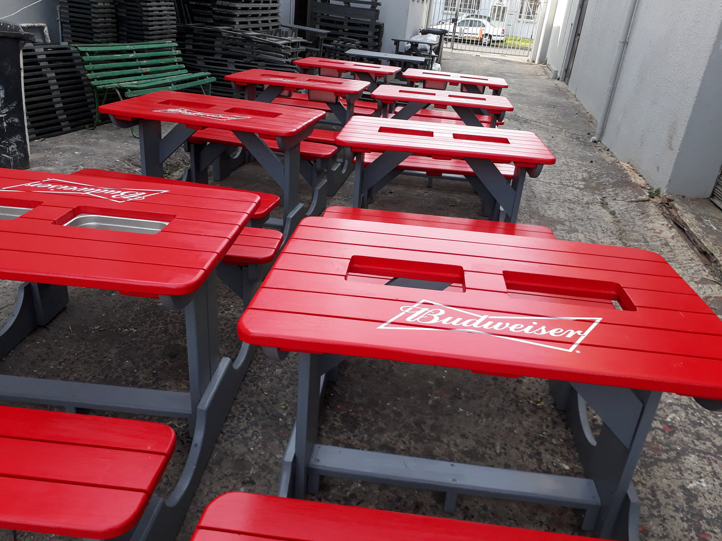 THE "CORPORATE" (BRANDED) BENCH