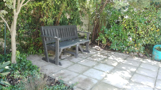 THE RECYCLED PLASTIC "KING SHAKA" HEAVY DUTY BENCH