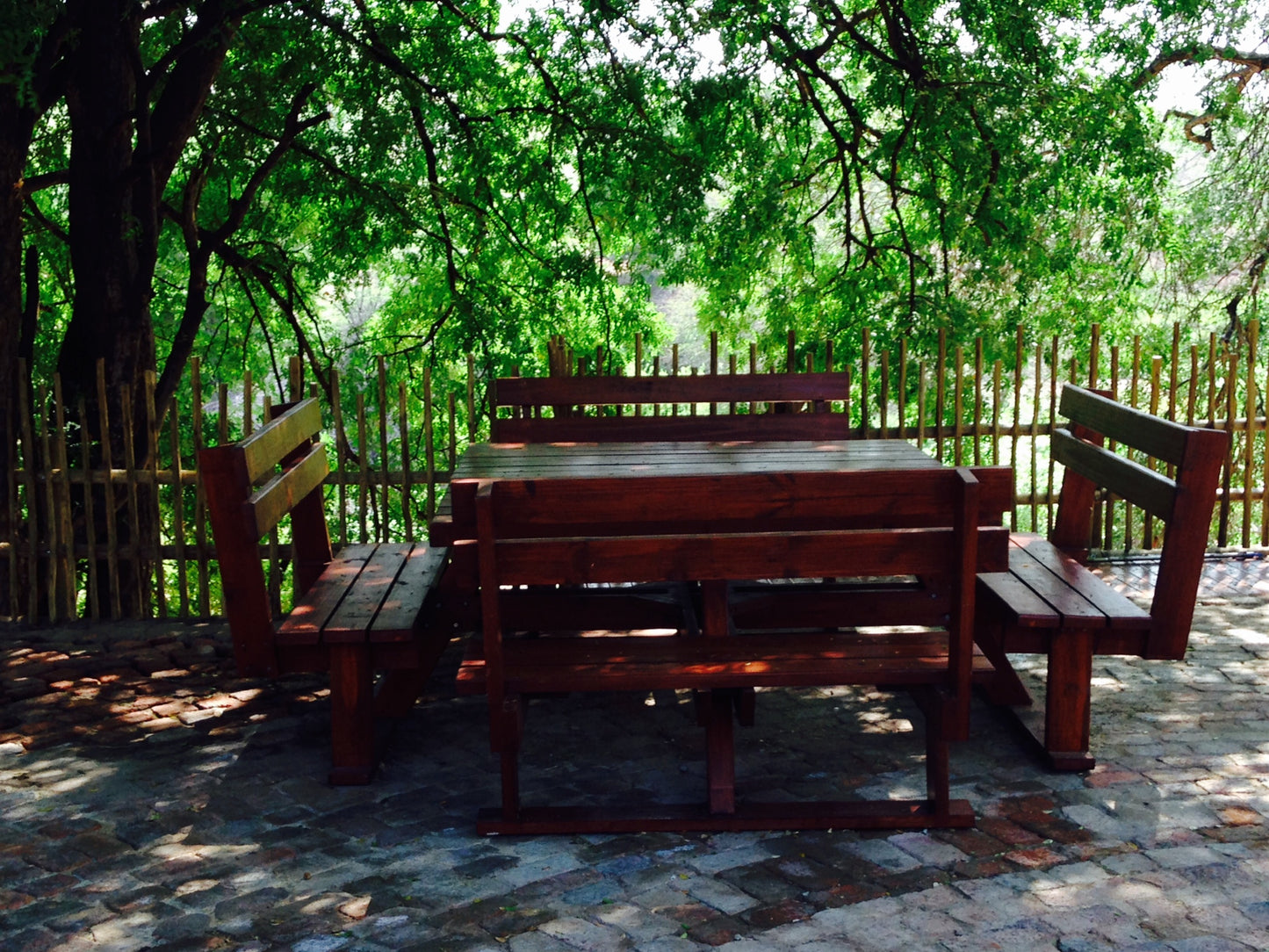 THE "SQUARE LEKGOTLA" BENCH WITH BACK-RESTS